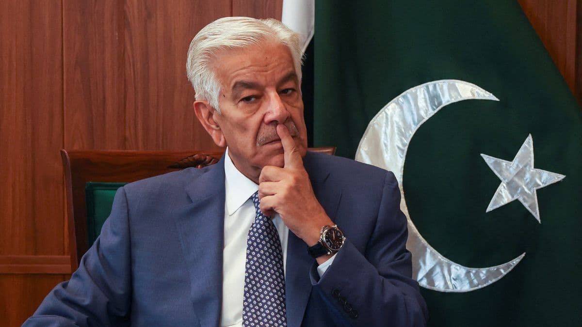 Pakistani Defense Minister on Israel, Israel is a cancer Pak