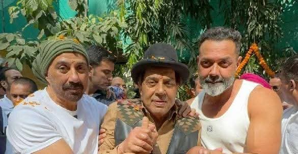 Dharmendra Death False News